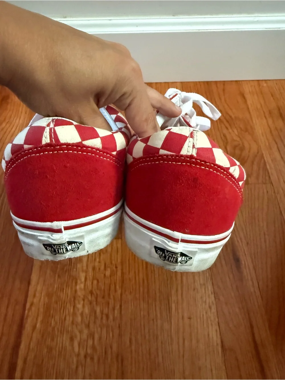 VANS Off The Wall Red Cream Checkerboard Lace-Up Skater Shoes Sneakers Mens 11.5